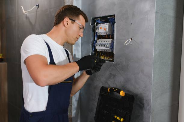 Best Electrical Contractors for Businesses  in Wilton Manors, FL